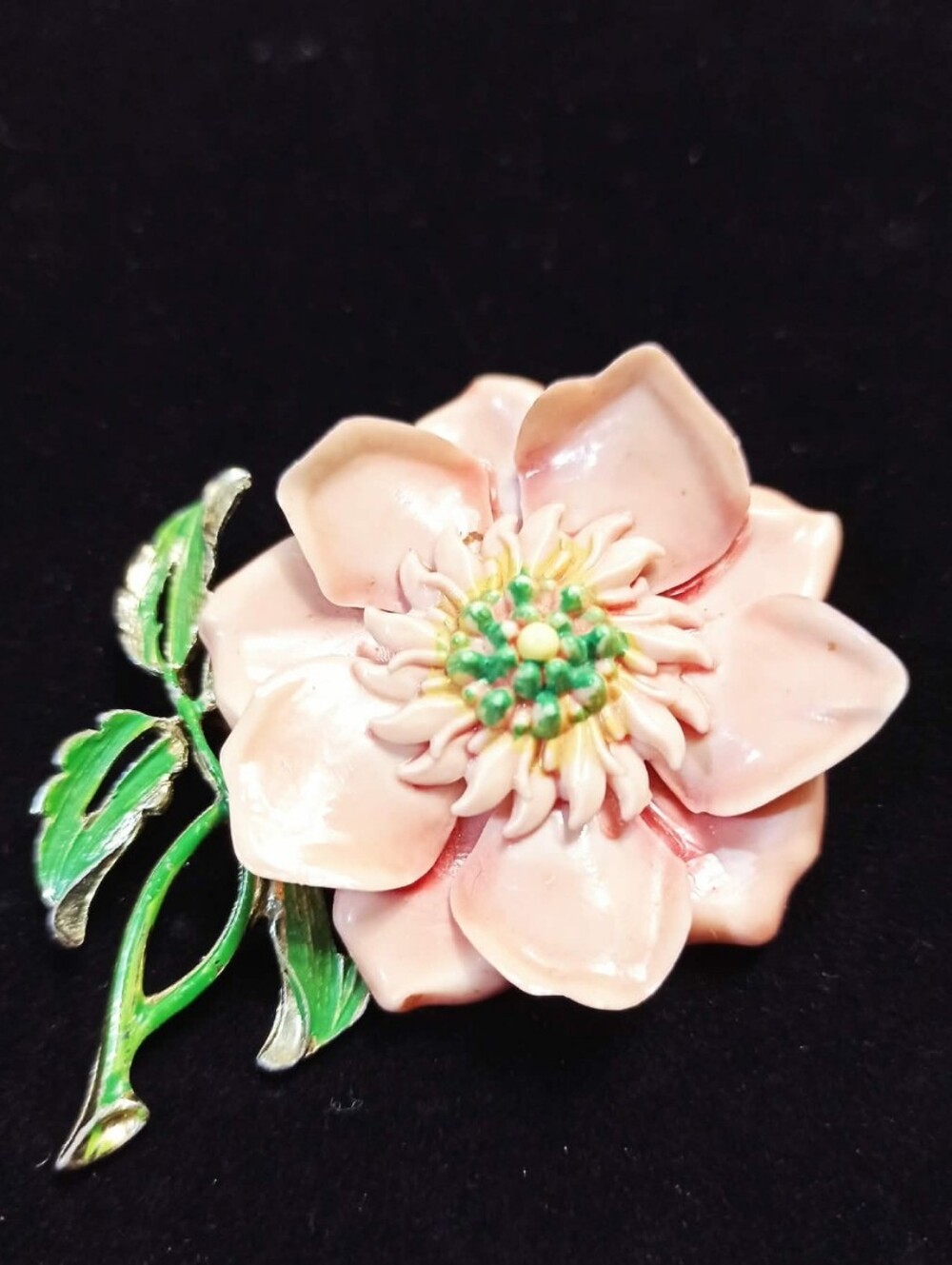 Vintage 50s -60s Pink Enamel Flower Brooch Romantic Floral Pin